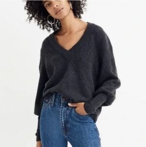 MADEWELL | Dashwood V-neck Sweater With Bubble Sleeves. Sz M. Gray. Wool Blend.